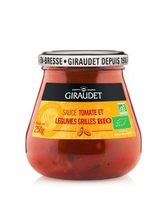 Photo d'une bouteille de 50 centilitres de sauce fraîche Giraudet au fumet d'écrevisses maison  vue de face
